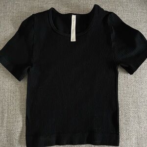Aritzia Babaton Black Ribbed Women's Top